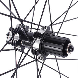 Jeu de roues de vélo de montagne en fibre de carbone 26 27,5 29 pouces, moyeu avant et arrière en alliage d'aluminium léger - Product Image 1