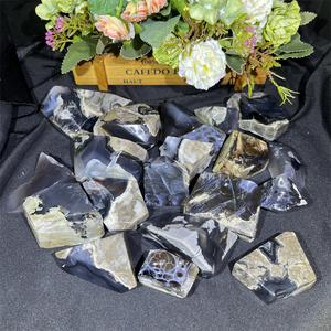 Commercio all'ingrosso di cristallo di pietra naturale artigianato di alta qualità fluorescenza agata forma libera per la decorazione della casa - Product Image 1