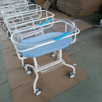 Lit d'hôpital mobile ABS pour bébé, berceau médical, chariot pour nouveau-né avec panier de rangement