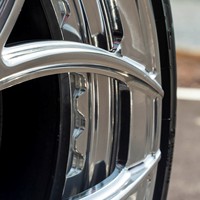 Roue de Conduite à Stabilité Élevée Polie avec Conception Centerlock Usinée CNC Monobloc Forgée pour Aventador/LaFerrari/Koenigsegg