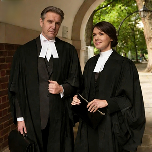 Túnica de Abogado y Vestimenta Legal Tradicional Negra <span class=keywords><strong>JJ</strong></span> GRADGOWN al por Mayor para Jueces y Abogados - Product Image 3