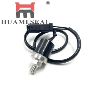 Capteur de pression 42C-06-15121 pour chargeuse sur pneus WA380-6 - Product Image 1