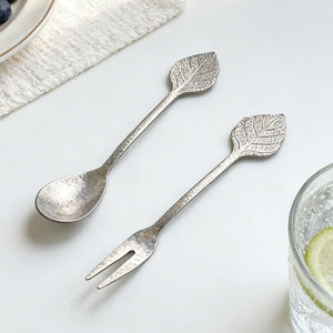 Juego de cuchara y tenedor de titanio puro para servir postres y frutas, utensilios domésticos ecológicos - Product Image 3