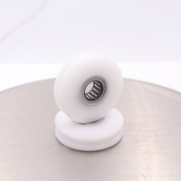 Rouleaux en nylon à gorge en U 10x38x10.5mm PA66 GF30 avec roulement NK1010 pour portes coulissantes