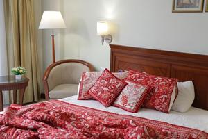 Sábana de algodón lavable de diseño impreso con fundas de almohada Juego de cama floral de algodón de lujo de verano a precios asequibles - Product Image 2