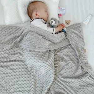 Трендовые товары 2023 Новые поступления мягкое флисовое теплое детское одеяло Minky в горошек для новорожденных