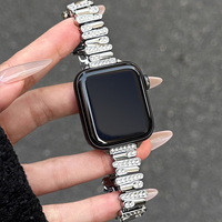 Montre connectée pour Apple Watch Series 10, design élégant pour femmes, acier inoxydable, sertie de diamants, avec fermoir papillon
