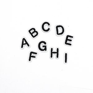 Parches Bordados con Letras Inglesas Negras, Tamaño Pequeño, para Ropa y Prendas, Disponibles en Stock - Product Image 5