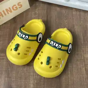 2023 Popular Design Barato Ao Ar Livre Casual Flat Soled EVA Sapatos ClogsCrocs Para Crianças Meninos Crianças Sandálias Crianças eva Chinelos