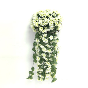 Guirlande de fleurs artificielles blanches en soie, plante suspendue pour décoration murale, mariage et maison - Product Image 1