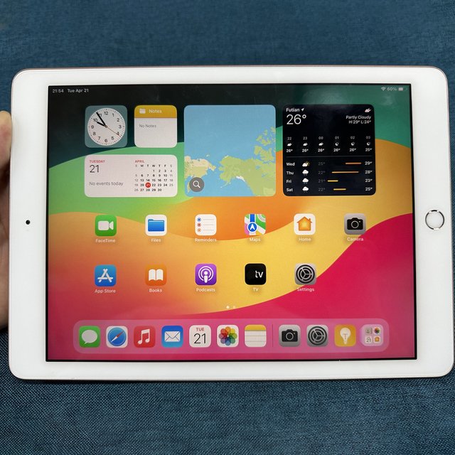 Cheap 32GB/128GB 2GB RAM 9.7 Inch Quad Core WiFi 4G Used 6th Generation Tablet with 1-Year Warranty