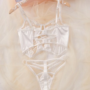 New Hot Selling French Solid Color <b>Sexy</b> Underwear <b>Set</b> Women's Silk Smooth Underwear Two Piece <b>Set</b> - Product Image 3