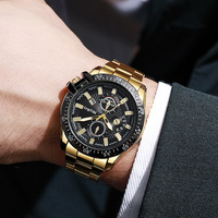 Nouvelle montre pour homme tendance et best-seller, style commerce extérieur, avec calendrier à trois aiguilles ; mouvement à quartz, bracelet en alliage, style professionnel