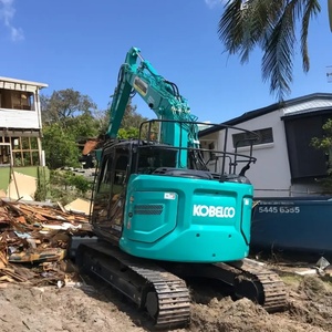 Excavatrice Kobelco SK135SR d'occasion, équipement de construction, bon état, moteur à chenilles, puissance 72 kW, capacité de la benne 0,6 m³ - Product Image 4