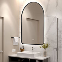 Miroir de salle de bain LED moderne personnalisé avec cadre doré arqué, capteur tactile, anti-buée et rétroéclairage pour hôtel de luxe et maison