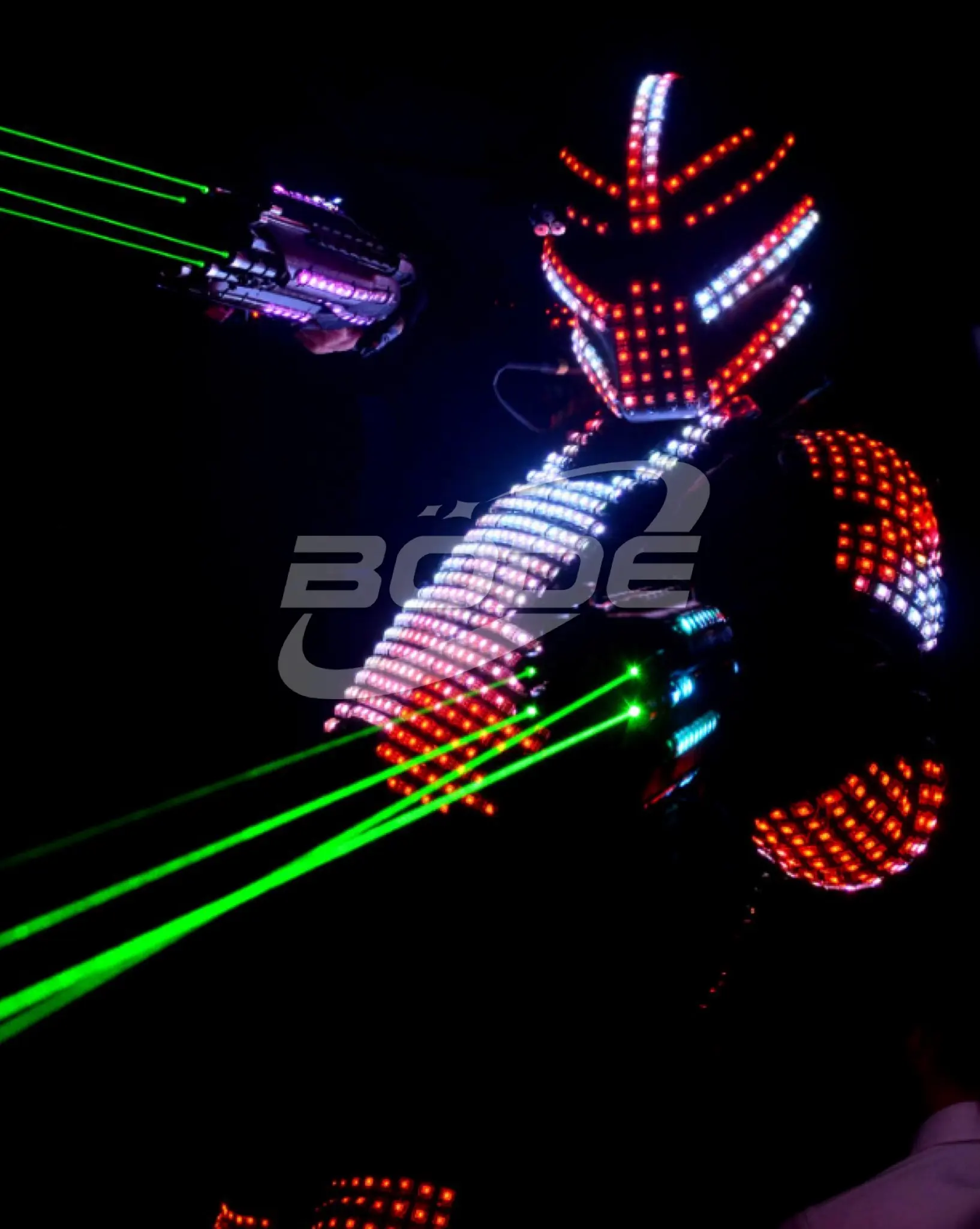 뜨거운 판매 다채로운 프로그래밍 가능 LED 로봇 정장 파티 죽마 의상 LED 빛 빛나는 재킷 무대 댄스 공연