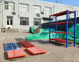 Estantería de Almacenamiento de Servicio Mediano de 4 Niveles LIANGCHEN, 200 kg por Nivel, Acero Laminado en Frío Integralmente Moldeado, Fácil Montaje - Product Image 4