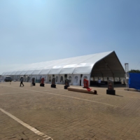Tente Courbe 15x20m 20x30m 30x40m 35x40m 40x50m Tente de Mariage pour Événements d'Église Tente de Réception Extérieure pour 500-1000 Personnes
