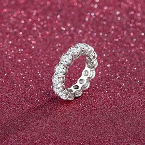 <span class=keywords><strong>Bague</strong></span> en <span class=keywords><strong>diamant</strong></span> de laboratoire pavé de haute qualité à <span class=keywords><strong>prix</strong></span> abordable, en <span class=keywords><strong>or</strong></span> <span class=keywords><strong>blanc</strong></span> <span class=keywords><strong>18</strong></span> <span class=keywords><strong>carats</strong></span>, avec <span class=keywords><strong>diamant</strong></span> CVD véritable, pour femme, <span class=keywords><strong>bague</strong></span> en <span class=keywords><strong>diamant</strong></span> synthétique - Product Image 1