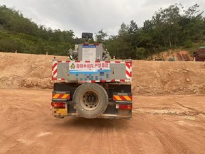 Grue à camion Zoomlion 25 tonnes 2020 ZTC251E, flèche à 5 sections de 42 m, équipée d'un bras articulé, d'un moteur, d'une boîte de vitesses et d'un PLC - Product Image 4