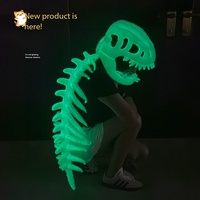 En gros Peluche de dinosaure T-Rex brodée lumineuse en coton PP super doux, qui brille dans le noir, avec casque, colonne vertébrale et queue, anti-stress