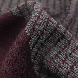 ロングスタイル冬暖かいブラシ付きカシミア感じ男性女性レッドグレー幾何学的ウールポリエステルブレンドジャカードプレミアム織りスカーフ - Product Image 6