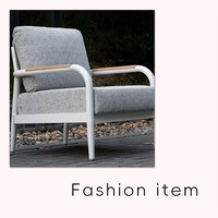 Ensemble moderne et simple de canapé-lit d'extérieur en aluminium avec table basse, finition grain de bois, pour parc, balcon, cour, jardin, hôtel