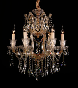 Éclairage de luxe nuptial-Lustre extra large à 8 bougies Maria Theresa pour les salles de la cathédrale - Product Image 5