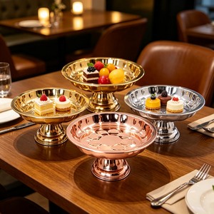 Assiettes de service modernes de luxe en métal avec support, design rond et solide pour présentation de desserts de fête, finition or, or rose, argent - Product Image 6