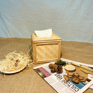 Boîte en bambou écologique à tissage chevrons – Bac de rangement polyvalent avec cadre – Artisanat vietnamien - Product Image 2