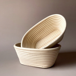 Panier de fermentation en rotin avec doublure en lin, naturel, fait main, écologique, compatible lave-vaisselle, pour la levée du pain et la fermentation de la pâte - Product Image 1