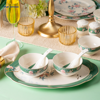 Nouvel ensemble de vaisselle en porcelaine fine de 59 pièces, assiette de 27 cm (10,5 po) peinte à la main, de luxe, résistante à la chaleur et compatible lave-vaisselle