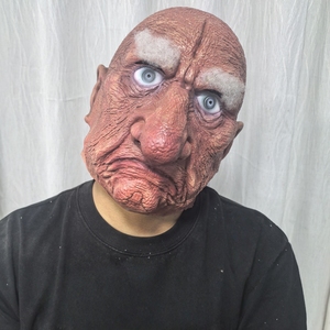 Masque réaliste en latex de vieil homme amusant et pétillant avec yeux bouffants, nez large et tête chauve – Accessoire de costume pour fête d'Halloween - Product Image 5