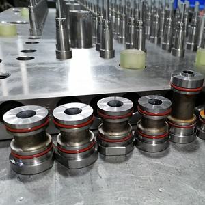 Especialização em moldes plásticos de fabricação. Faça o molde injeção da haste da cabeça da bomba líquida. - Product Image 4