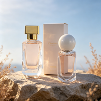 Flacon de parfum carré vide de luxe 30ml 50ml 100ml en verre avec pompe pulvérisatrice, couvercle en aluminium et boîte cadeau pour emballage cosmétique haut de gamme