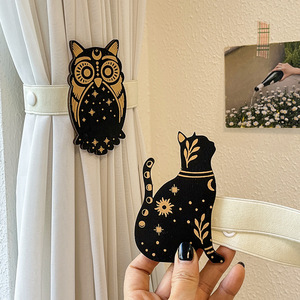 Cortina de Cuerda de Madera con Diseño Moderno de Búho de Dibujos Animados, Decoración Creativa para <span class=keywords><strong>el</strong></span> Hogar, Hebilla Artística de Corazón para Aniversario, Sin Necesidad de Perforar - Product Image 1