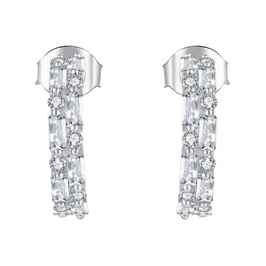 Di alta qualità S925 gioielli in argento Sterling Micro pavè Baguette Cubic zirconi orecchini a cerchio per donna