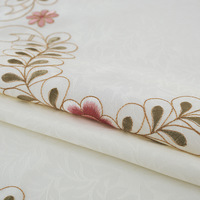Nappe de table rectangulaire rose à motif floral, style pastoral européen, broderie ajourée, pour décoration intérieure