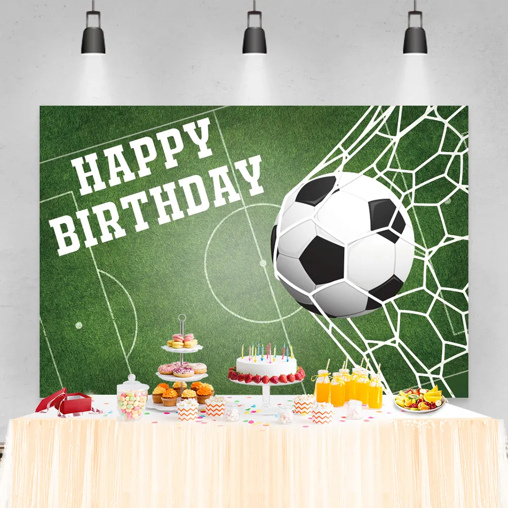 サッカーボーイのお誕生日おめでとうパーティーグリーンスタジアムポスターポートレート写真背景写真背景フォトギャラリー