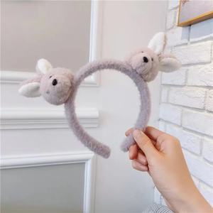 Bandeau pour les cheveux de poupée en peluche de bébé mignon de qualité OEM bandeau pour femme ornement de cheveux de <span class=keywords><strong>dinosaure</strong></span> bandeau d'oreille de lapin pour animaux - Product Image 1