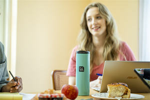 Gobelet en acier inoxydable sans BPA personnalisé bouteille d'eau durable pour le café et les boissons - Product Image 5