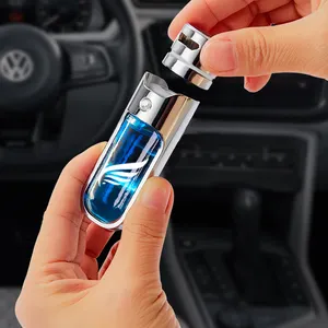 Nouvelle arrivée créative universelle évent liquide bouteille vide voiture désodorisant parfum