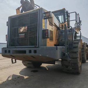 Cargadora Usada Komatsu 600-6 Modelo 2020, Capacidad de Cucharón de 1.9m, Peso Operativo de 45 Toneladas, Motor y Bomba Incluidos, Maquinaria de Construcción - Product Image 3