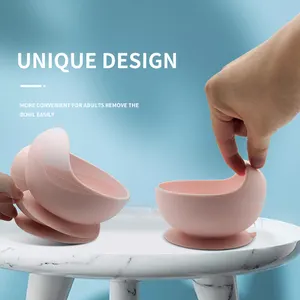 Bol d'aspiration en silicone pour enfants de qualité alimentaire avec cuillère en silicone pour bébé sans BPA