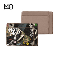 Porte-cartes en cuir personnalisé avec impression numérique sur le thème des skateurs rebéliens, avec un design rétro de personnage artistique hip-hop