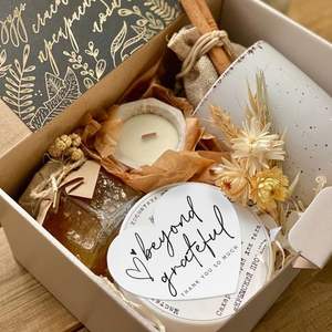 Carte <span class=keywords><strong>de</strong></span> remerciement en forme <span class=keywords><strong>de</strong></span> cœur avec message doré, carte <span class=keywords><strong>de</strong></span> vœux mini pour emballage e-commerce et décoration cadeau - Product Image 5