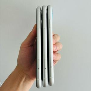 Bán buôn sản phẩm đ<span class=keywords><strong>i</strong></span>ện thoạ<span class=keywords><strong>i</strong></span> cũ iPhone XR, iPhone XS, iPhone 11 Pro Max, iPhone 12, 13, 14, 15, 16, 17, hàng chính hãng, giá rẻ - Product Image 3