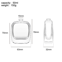 Flacon de parfum carré avec logo personnalisé rose noir 30ml 50ml 100ml Flacon de parfum en verre avec vaporisateur Flacon de parfum de luxe avec emballage