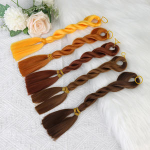 Pelucas de Fibra de <span class=keywords><strong>Mohair</strong></span> Resistentes al Calor de Color Blanco Leche de 60 cm de Fábrica China <span class=keywords><strong>para</strong></span> <span class=keywords><strong>Muñecas</strong></span> BJD, Circunferencia de Cabeza de Muñeca, Peluca de Ondas de Agua, Cabello de Muñeca de 40 g - Product Image 3