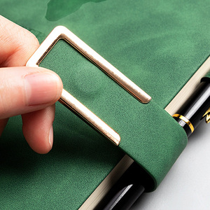 Cahier Premium 1 pièce avec marque-page ruban en forme de U, couverture souple Emed, tête de cerf, plusieurs couleurs (vert, gris), parfait pour - Product Image 2